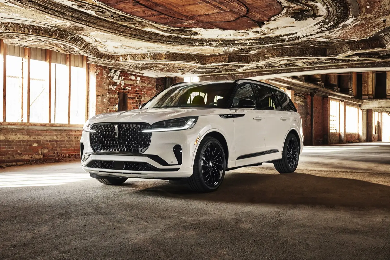 2026 Lincoln Aviator