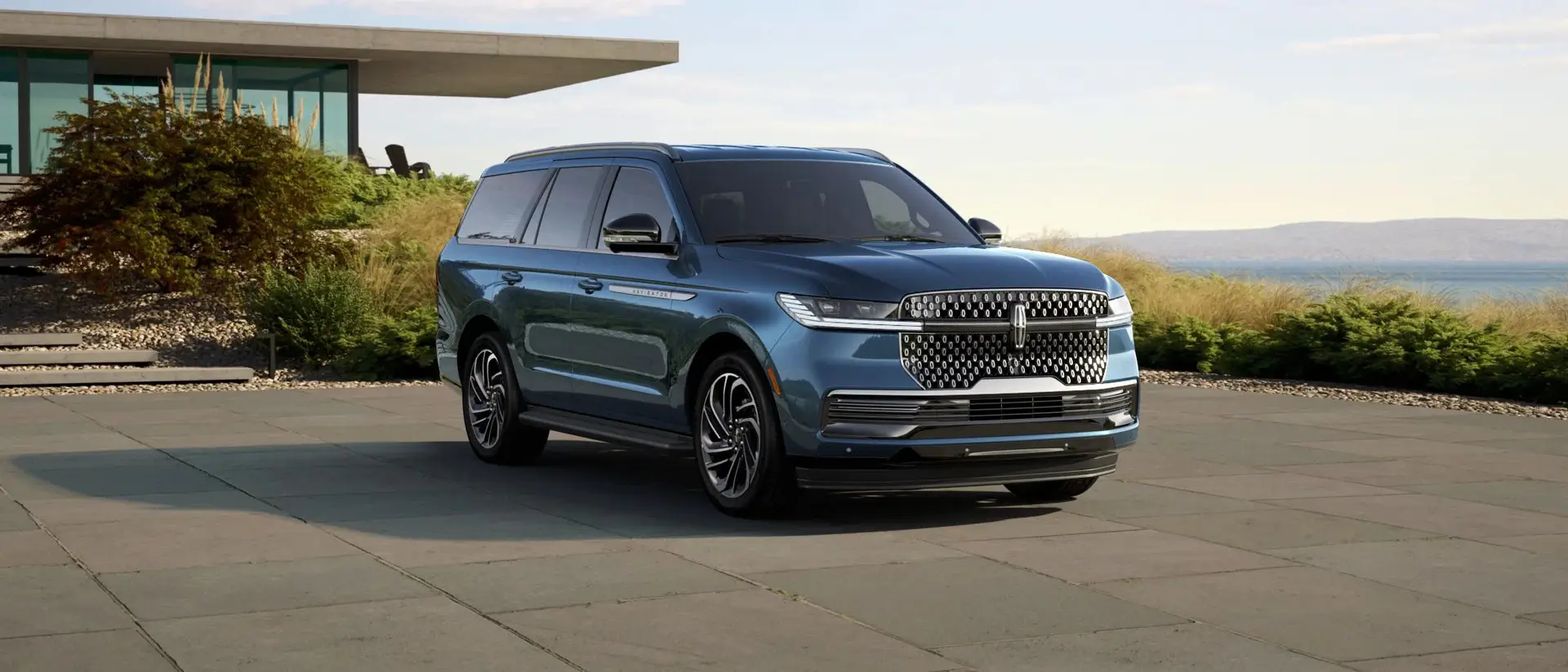 2027 Lincoln Navigator
